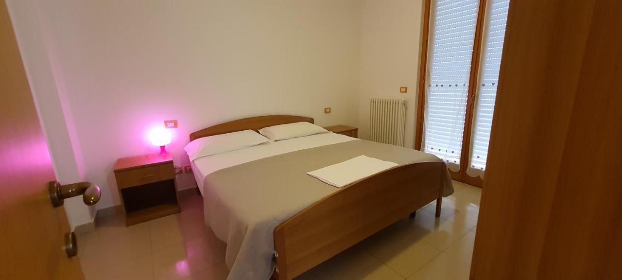 Appartamento Piano Terra San Benedetto del Tronto Buitenkant foto