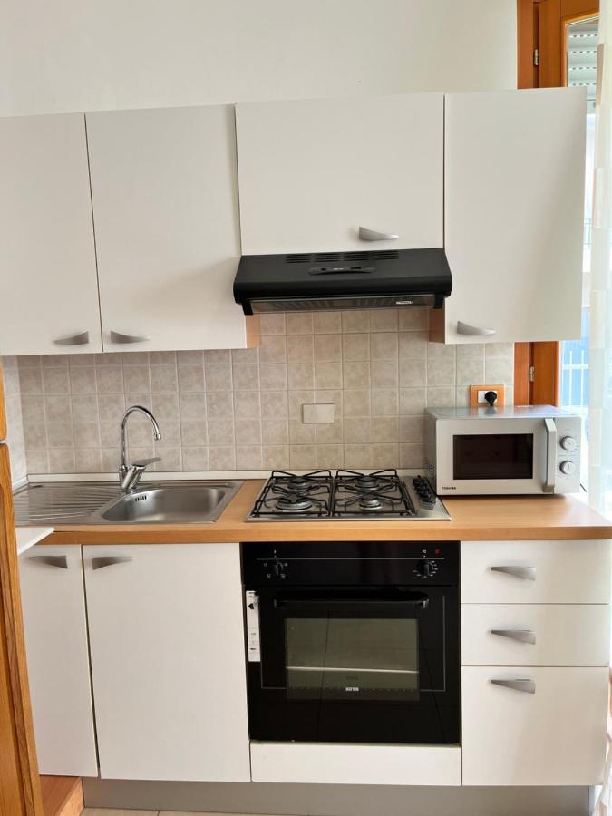 Appartamento Piano Terra San Benedetto del Tronto Buitenkant foto